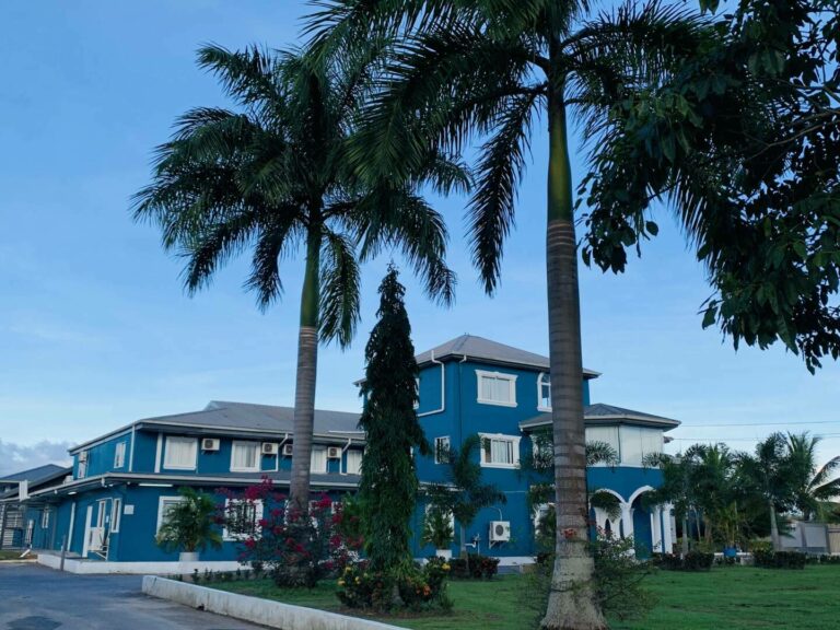 InvitaEnterprises daypass rental trinidad Photo1 768x576