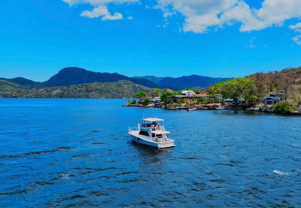 SS Kassydee DDI Boast rental Photo 4