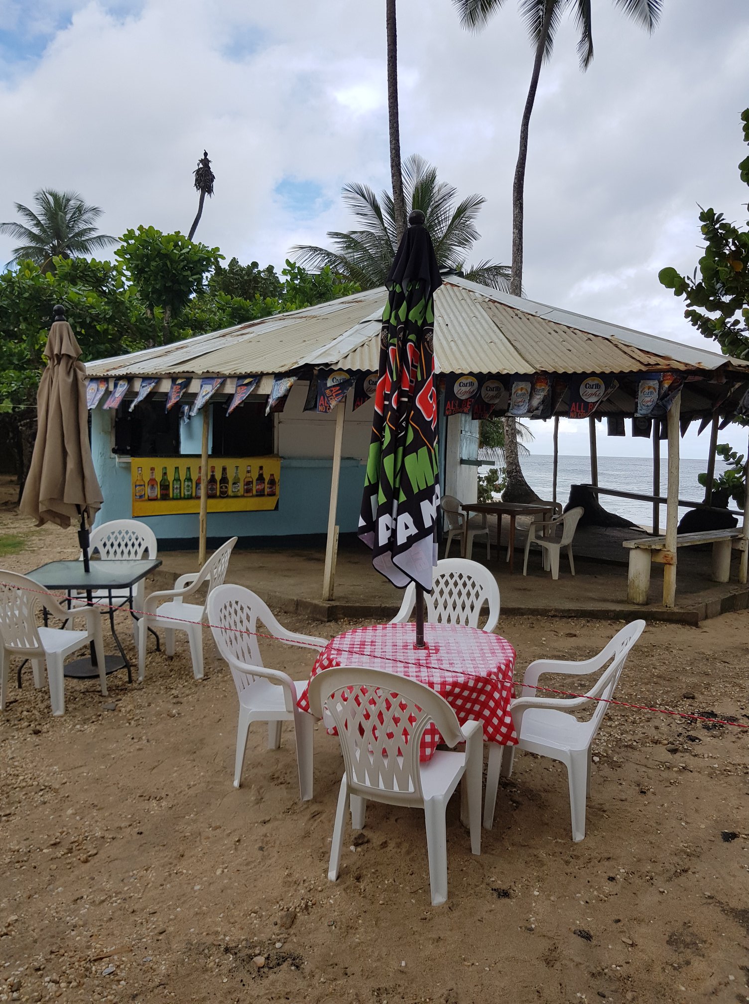 blanchisseuse beach house 4