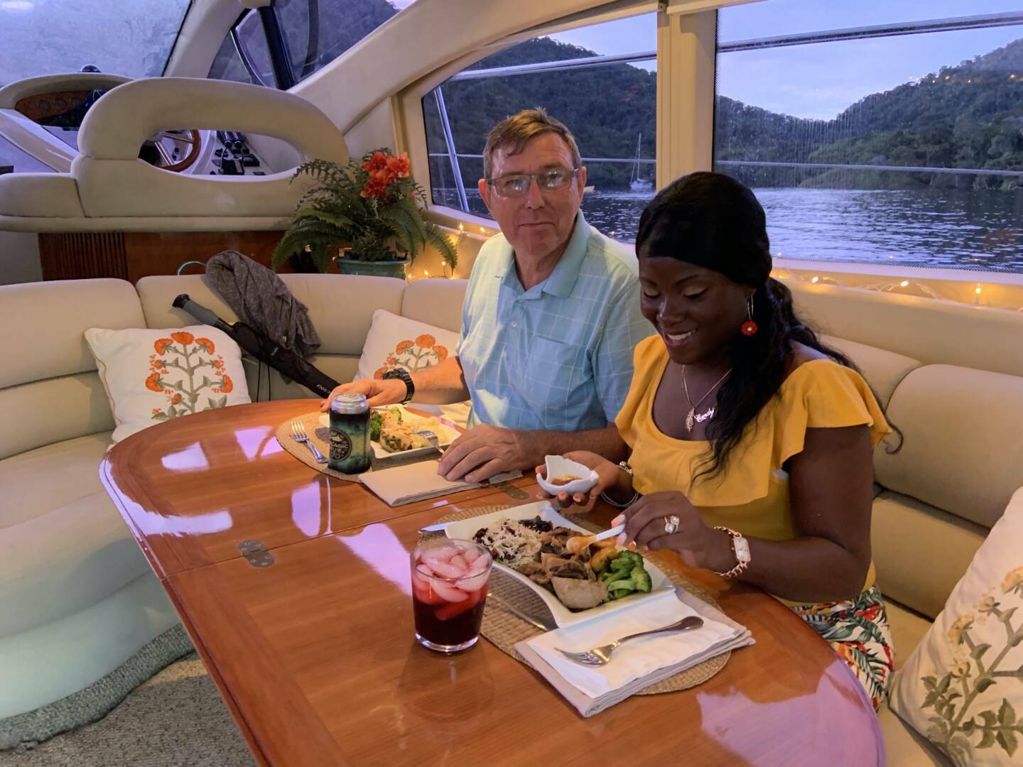 Dinneronayacht Dinneronayacht