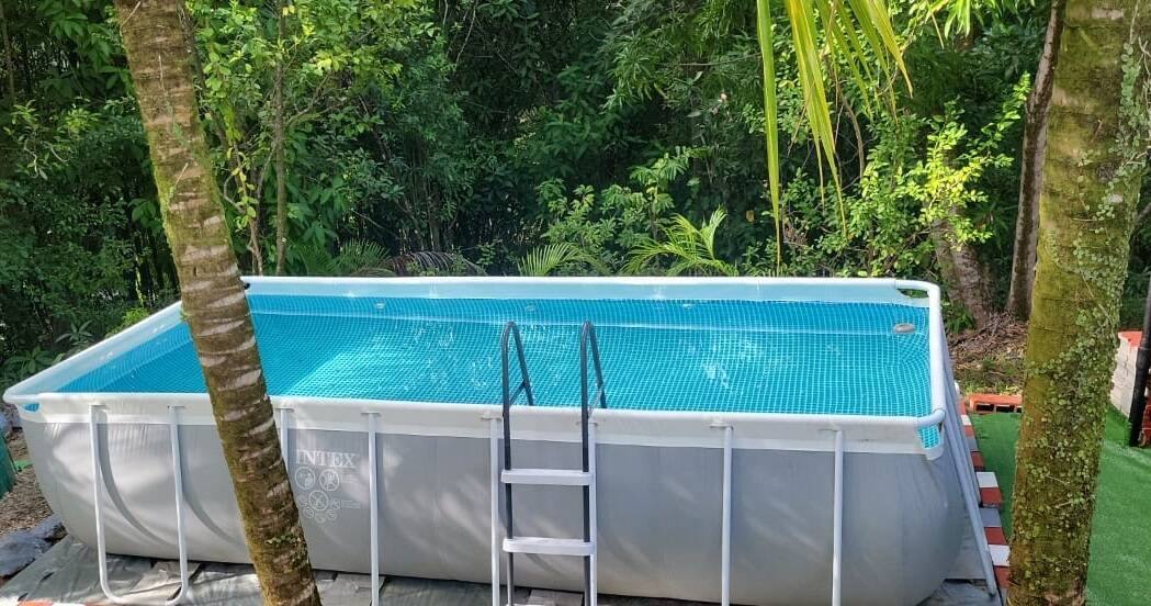 pool low2