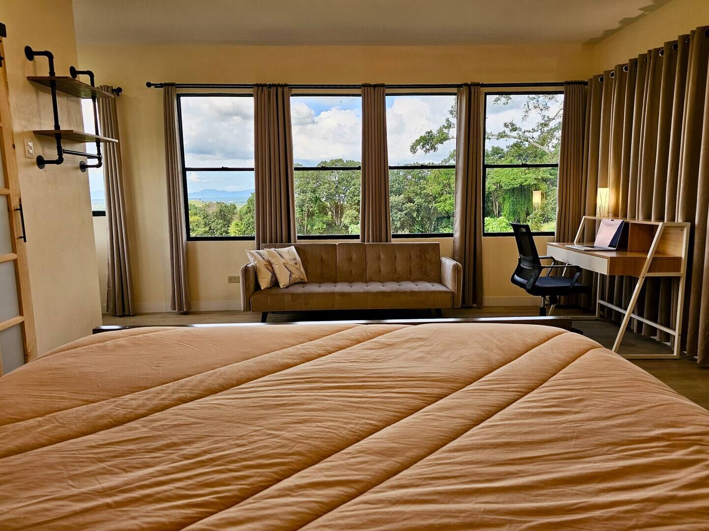 sallas getaway 4
