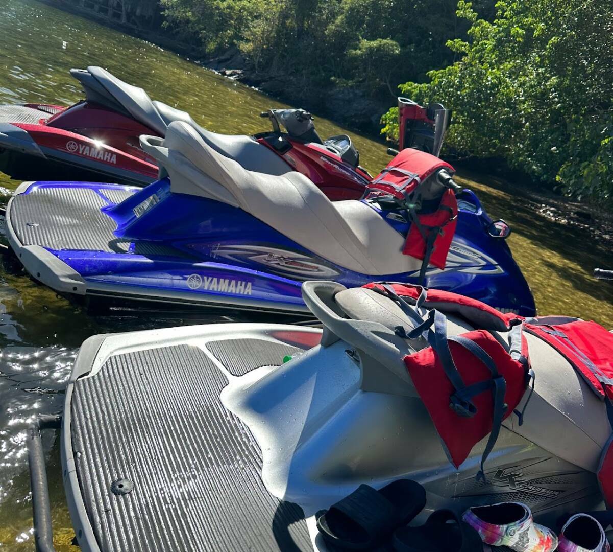 sumfunddi rental boat photo 3