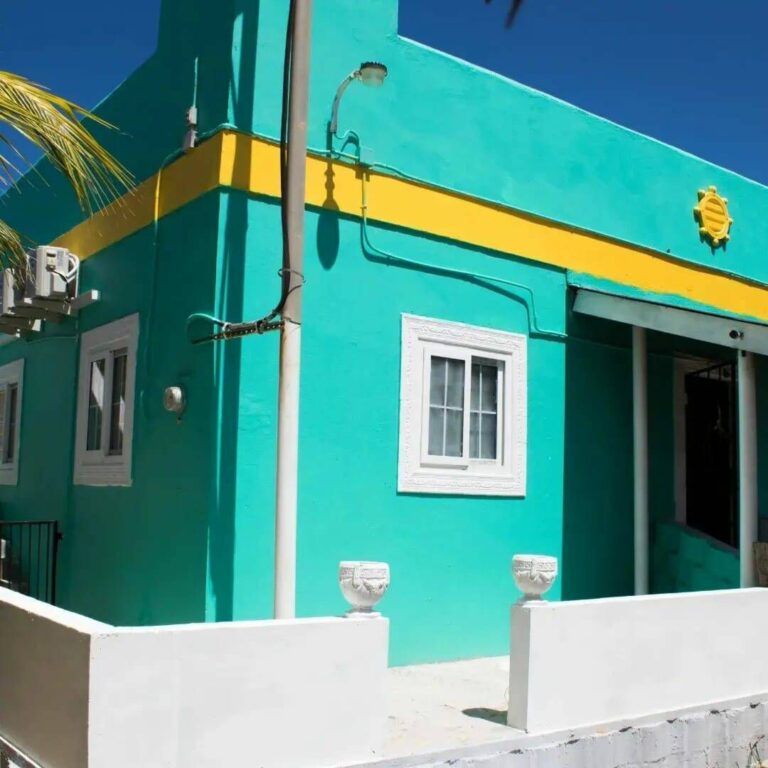 sunbeats beach house manzanilla 1 768x768