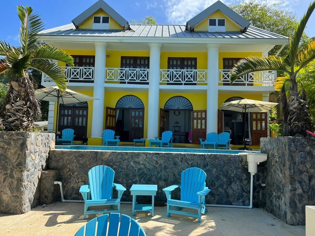 sunflower beach house blanchisseuse 2